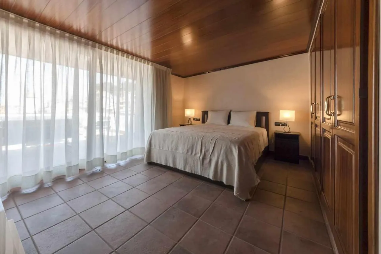 Luxury Rocamar - Primera Linea De Mar-Terraza トッサ・デ・マール アパート